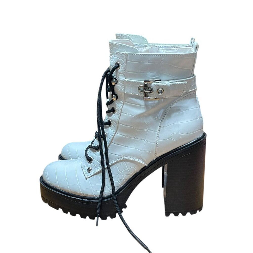 CBG Los Angeles White Croc-Embossed Lace-Up Platform Boots 10M‎ Faux Leather